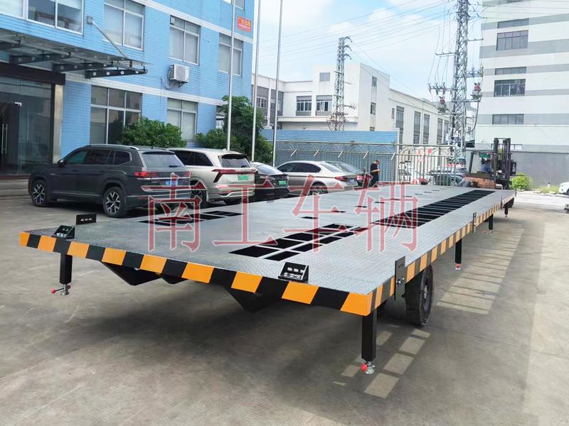 22噸預(yù)制移動(dòng)方艙底盤(pán) 重型工業(yè)平板拖車