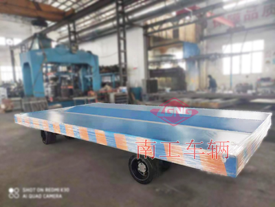 20噸下凹式牽引重型平板拖車(chē)4I.jpg