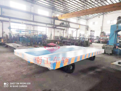 20噸下凹式牽引重型平板拖車(chē)5I.jpg