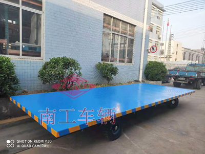 無動(dòng)力牽引工具拖掛車5噸平板拖車1I.jpg