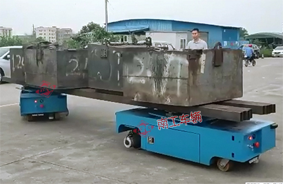 電動(dòng)遙控模具轉(zhuǎn)運(yùn)拖車3I.jpg