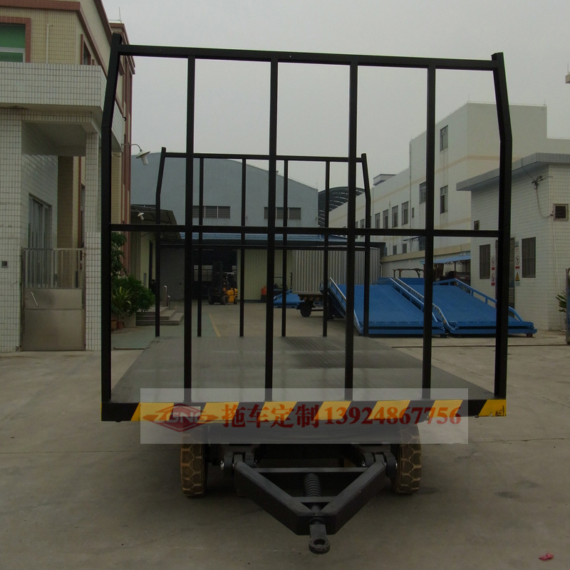 11噸平板車(chē)護(hù)欄型3.jpg