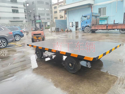 5噸牽引平板拖車(chē)4I.jpg
