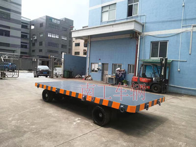 25噸重型工業(yè)平板拖車(chē)全掛式牽引拖車(chē)底盤(pán)帶牽引環(huán)3I.jpg