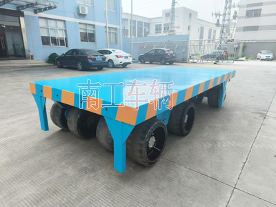 40噸重型平板拖車(chē) 無(wú)動(dòng)力牽引全掛工具拖車(chē)2I.jpg
