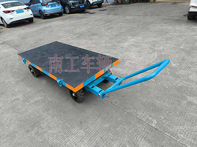 3噸小型平板拖車 還橡膠墊工具車I.jpg